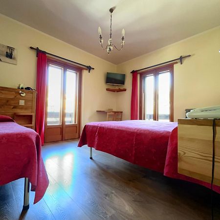 Hotel Garni Mille Pini Сканно Екстер'єр фото